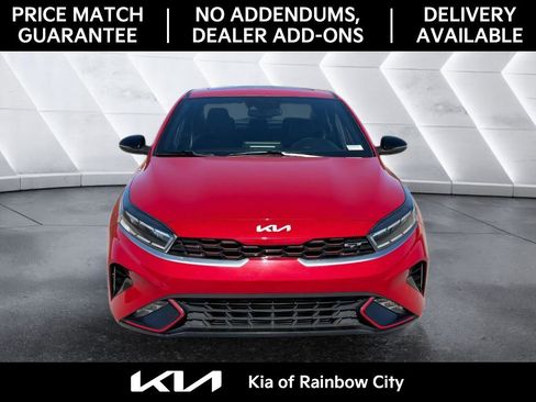 Used 2022 Kia Forte GT image 2