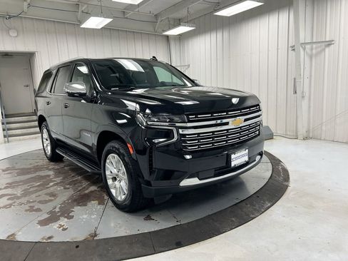 Used 2024 Chevrolet Tahoe Premier AWD/4WD image 10