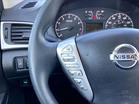 Used 2017 Nissan Sentra S FWD image 23