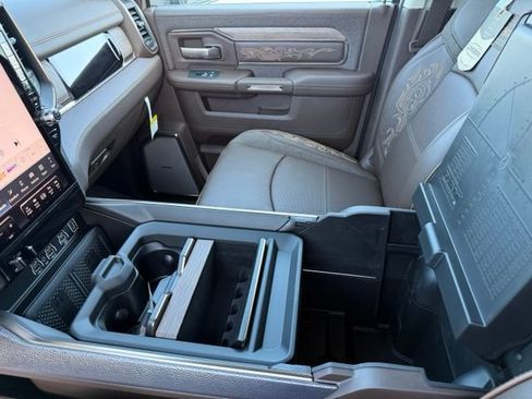 New 2026 RAM 3500 Longhorn AWD/4WD image 37