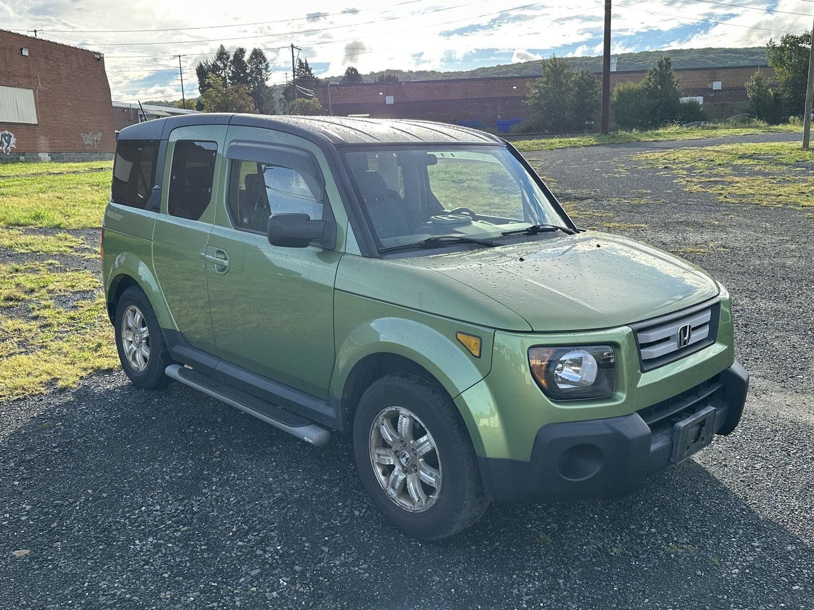 Used 2007 Honda Element EX image 2