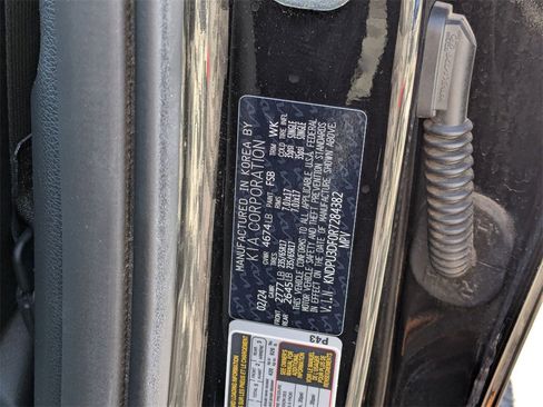 Used 2024 Kia Sportage LX image 35