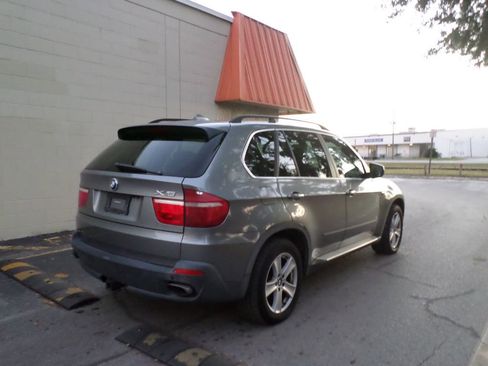 Used 2007 BMW X5 4.8i image 6