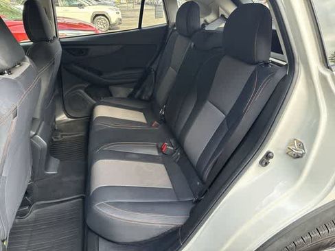 Used 2019 Subaru Crosstrek 2.0i Premium AWD/4WD image 17