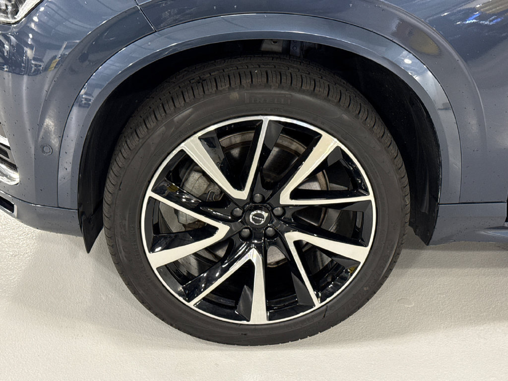 Certified 2024 Volvo XC90 B6 Plus w/ Protection Package Premier AWD/4WD image 8