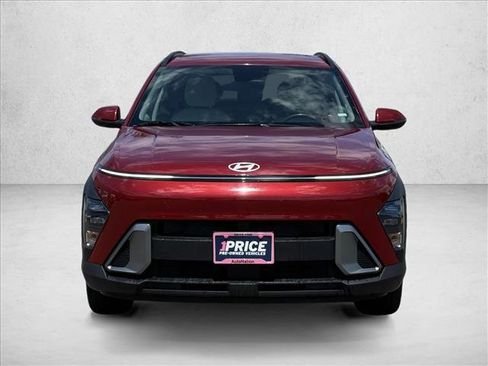 Certified 2025 Hyundai Kona SEL FWD image 2
