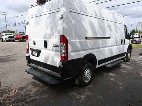 New 2026 RAM ProMaster 2500 w/ Convenience Group image 7