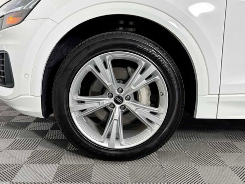 Used 2023 Audi Q8 Premium w/ Convenience Package image 29