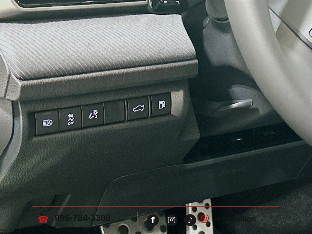 New 2026 Toyota Camry SE FWD image 12