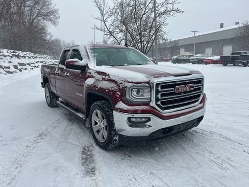 Used 2019 GMC Sierra 1500 SLE w/ SLE Value Package image 7