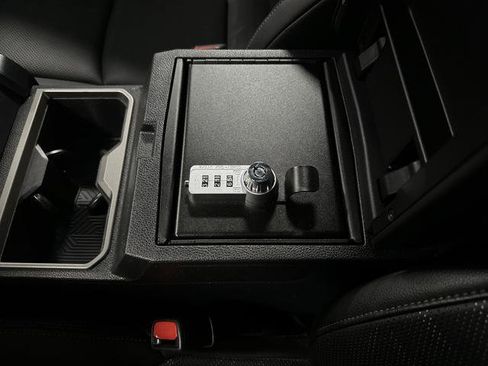 Used 2024 Toyota Tacoma TRD Sport w/ TRD Sport Premium Package image 20