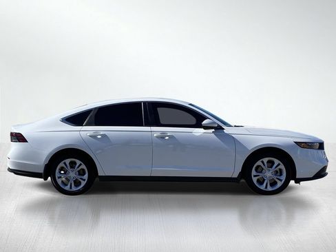 Used 2026 Honda Accord LX image 10