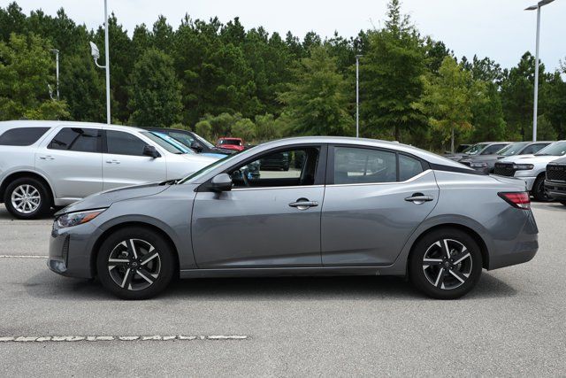 Used 2024 Nissan Sentra SV FWD image 5