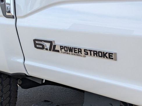 New 2026 Ford F350 Lariat image 13