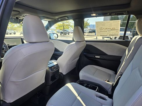 New 2026 Lexus TX 350 AWD image 23