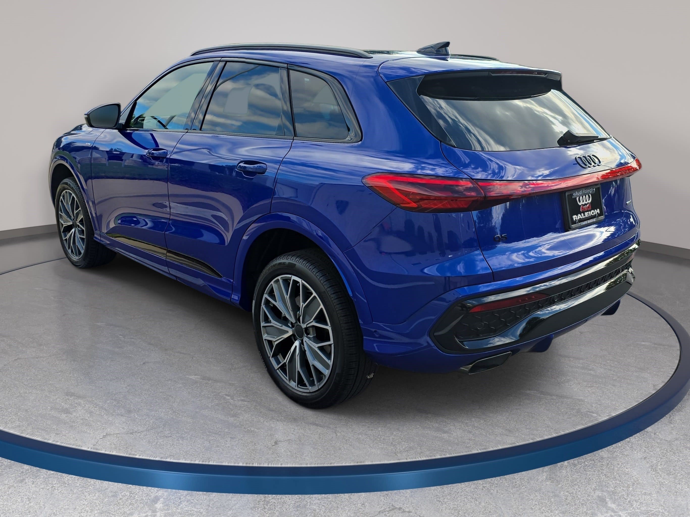 New 2026 Audi Q5 Premium Plus AWD/4WD image 7