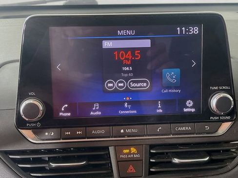 Used 2022 Nissan Altima 2.5 SV image 15