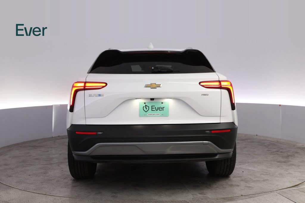 Used 2024 Chevrolet Blazer EV LT AWD/4WD image 15