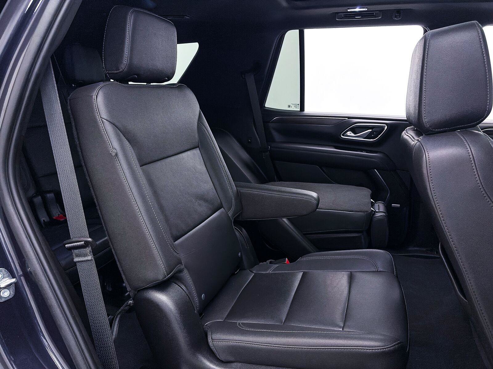 Used 2024 Chevrolet Tahoe Z71 w/ Z71 Off-Road Package AWD/4WD image 40