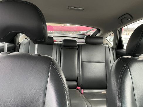 Used 2008 Toyota Prius Touring FWD image 12