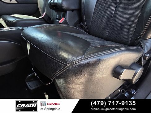 Used 2016 Jeep Wrangler Sahara AWD/4WD image 23