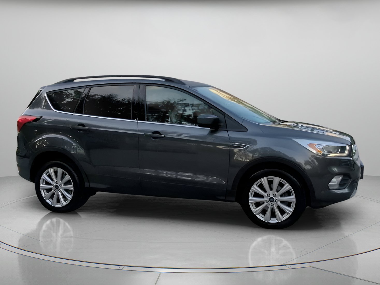 Used 2019 Ford Escape SEL FWD image 34
