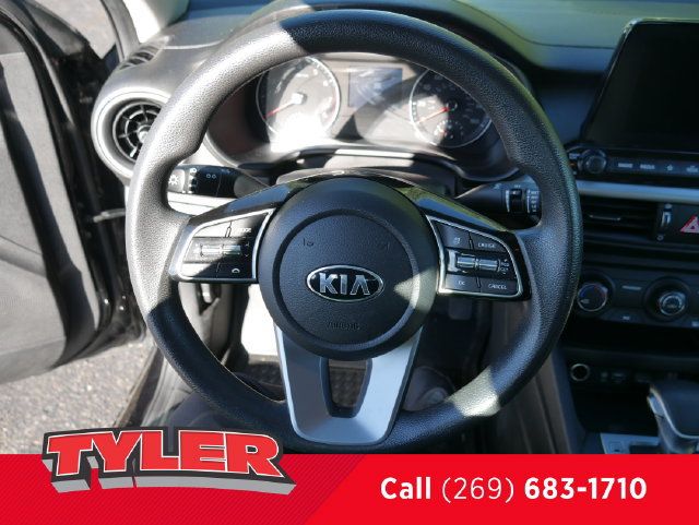 Used 2021 Kia Forte LXS FWD image 25
