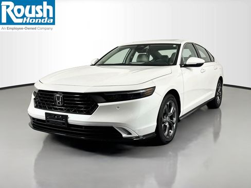 Certified 2024 Honda Accord EX-L image 1