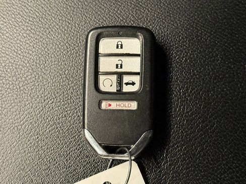 Used 2018 Honda Accord EX-L image 16