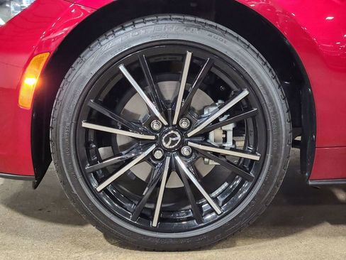Used 2025 MAZDA MX-5 Miata Grand Touring RWD image 29