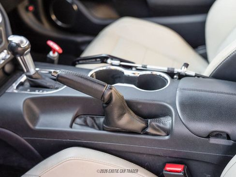 Used 2017 Ford Mustang GT Premium image 29