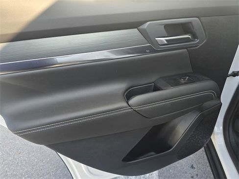 New 2026 GMC Terrain Elevation image 11