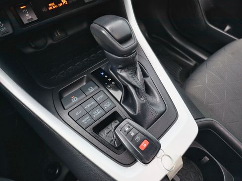 Used 2023 Toyota RAV4 XLE image 24