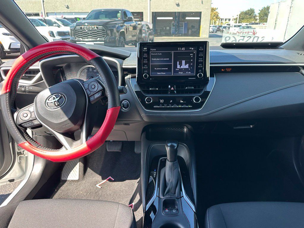 Used 2021 Toyota Corolla SE FWD image 9