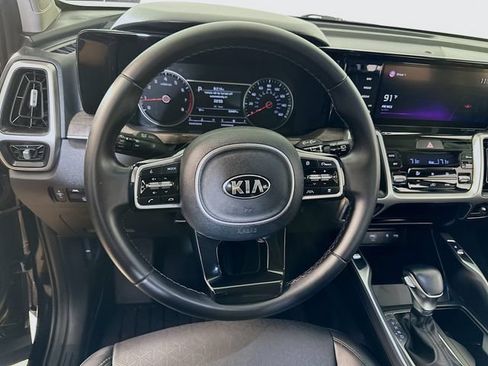 Used 2021 Kia Sorento EX w/ EX AWD X-Line Package image 11