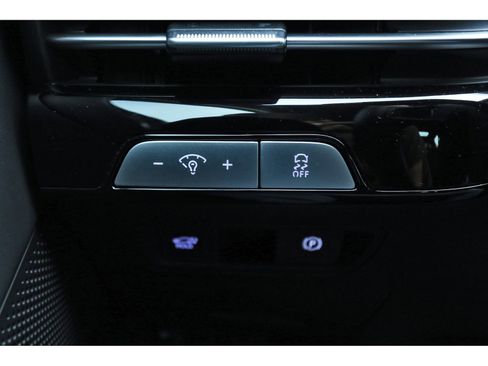 Used 2025 Genesis G80 2.5T Sport Prestige image 21