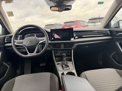 Used 2025 Volkswagen Jetta S FWD image 11