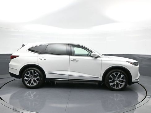 Used 2023 Acura MDX SH-AWD w/ Technology Package image 5