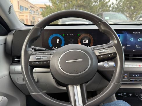 Used 2024 Hyundai Kona SEL image 30