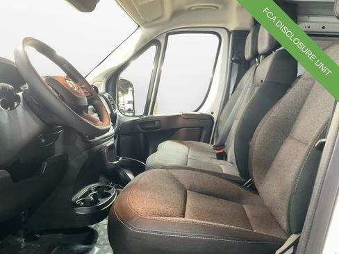 Used 2025 RAM ProMaster 1500 w/ Convenience Group FWD image 9