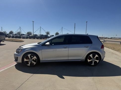 Used 2017 Volkswagen GTI S image 4