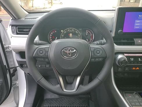 New 2025 Toyota RAV4 XLE w/ Convenience Package image 13