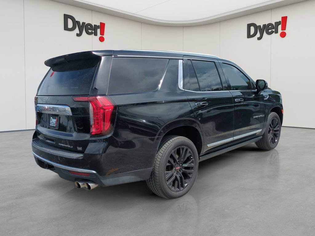 Used 2022 GMC Yukon Denali w/ Denali Premium Package AWD/4WD image 3