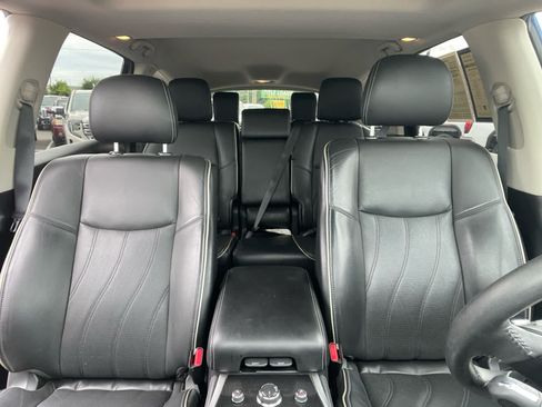 Used 2019 INFINITI QX60 Luxe w/ Essential Package FWD image 28