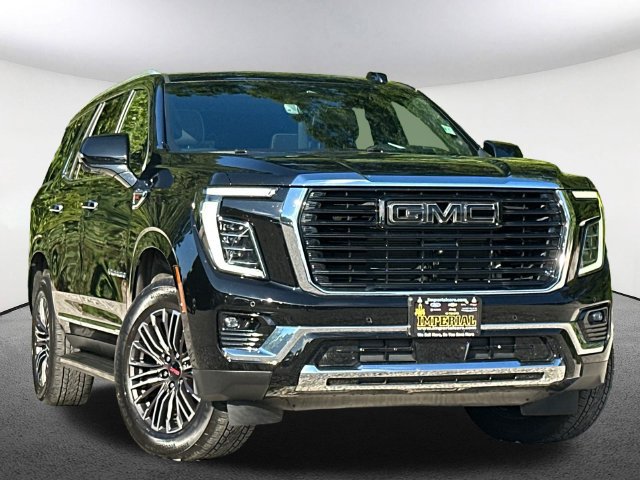 Used 2025 GMC Yukon Elevation w/ Elevation Premium Package AWD/4WD image 2