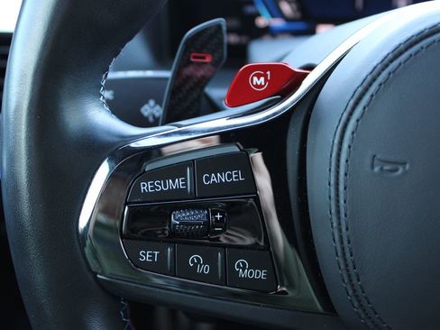 New 2023 BMW XM image 29