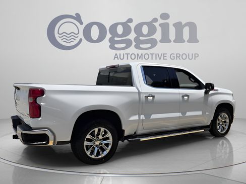 Certified 2021 Chevrolet Silverado 1500 LTZ AWD/4WD image 5