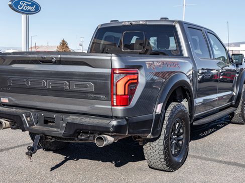Used 2025 Ford F150 Raptor AWD/4WD image 4