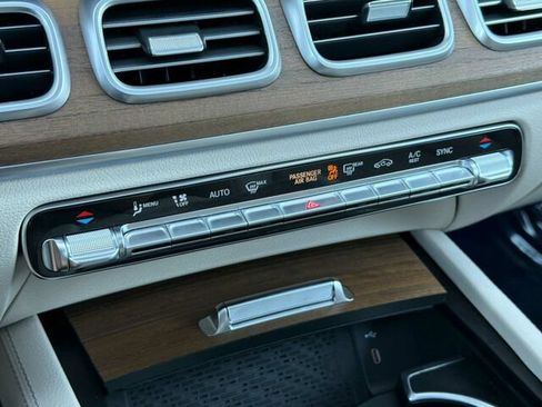 Certified 2025 Mercedes-Benz GLE 350 4MATIC image 26