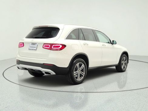 Certified 2022 Mercedes-Benz GLC 300 image 5